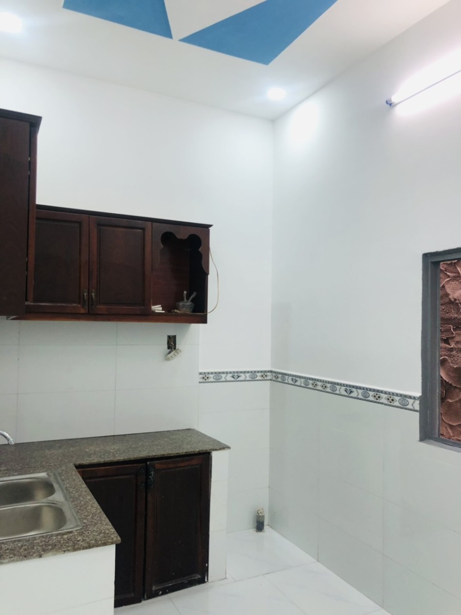 Nhà Cần Giuộc 1 trệt 1 lầu, Đ Đoàn Nguyễn Tuân vô 50m hẻm xe hơi