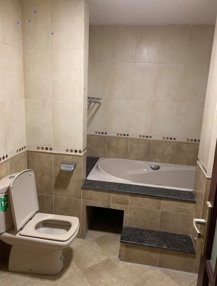 Bán nhà Chùa Bộc – khẳng địn không có căn thứ 2 – diện tích rộng – mặt tiền lớn .