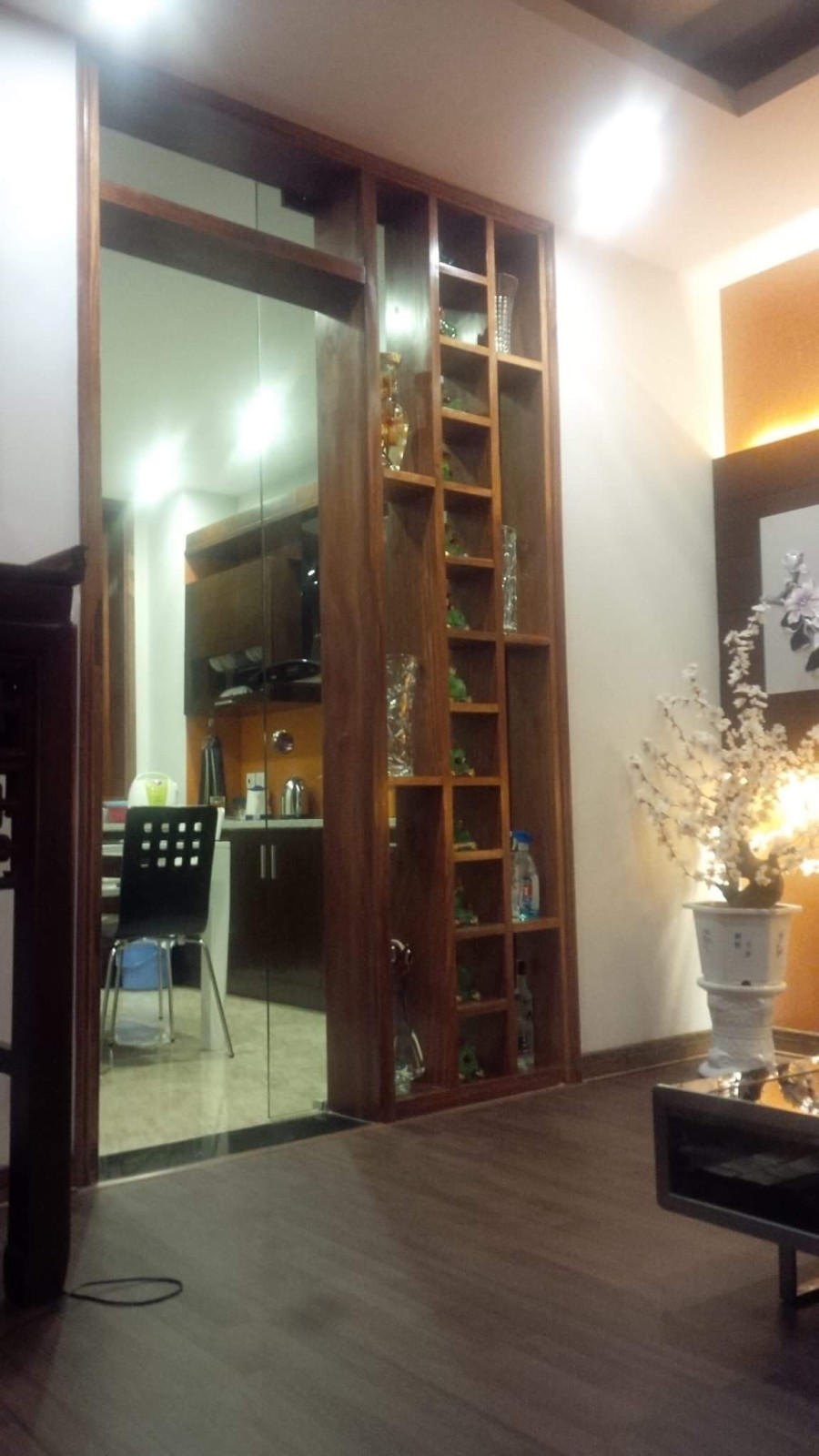 Bán nhà phố Tây Sơn - Nguyễn Lương Bằng - 7 tầng thang máy - Gara - Kinh doanh.