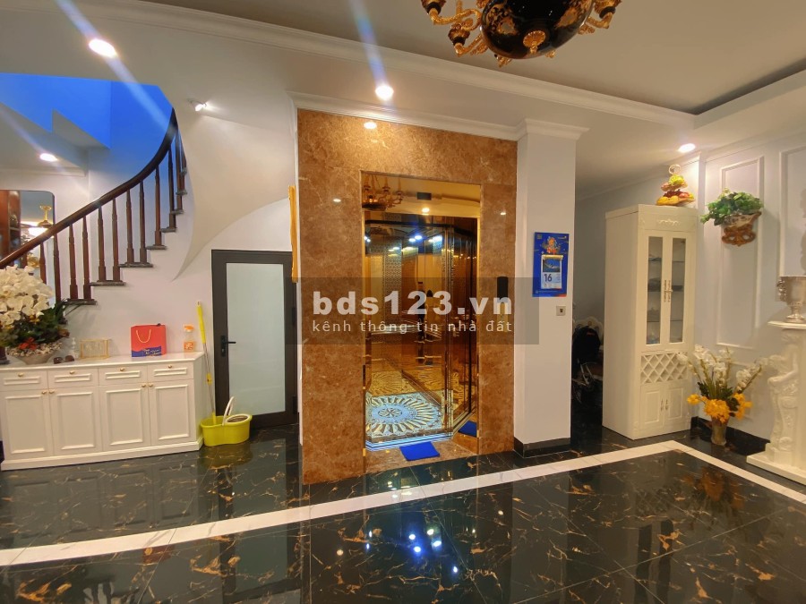 Bán nhà Nguyễn Tuân, Thanh Xuân, 69m2, giá 22.5 tỷ, mt 5.5m, 6 tầng, nhà mới, vừa ở vừa kd.