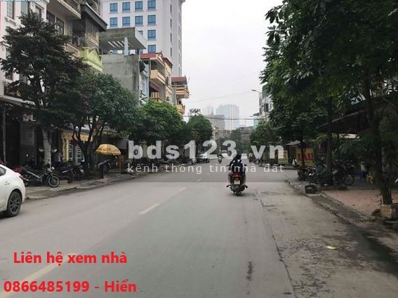 Bán nhà hiếm nguyên căn mặt tiền Ngô Quyền Hà Đông, 45m2x5T, gara, ôtô, nhỉnh 4 tỷ