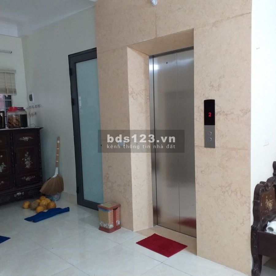 Bán nhà phố Xã Đàn, diện tích 37m2 6 tầng khu dân cư đông đúc, an ninh giá bán 6.8 tỷ