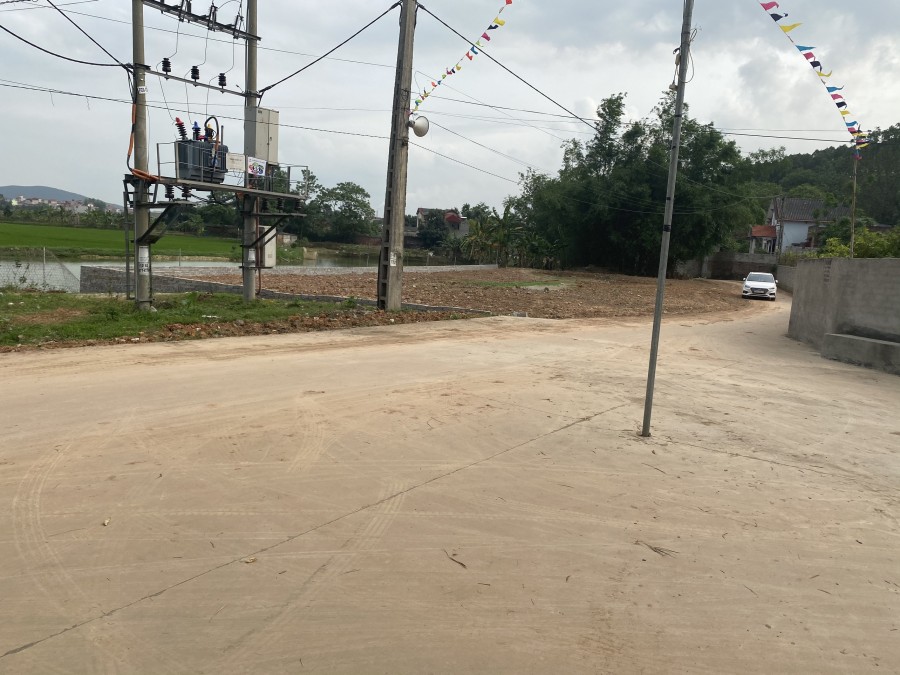 Bán đất đẹp giá rẻ ven Khu công nghiệp Đức Giang, Yên Dũng, Bắc Giang, giá chỉ từ 400 triệu
