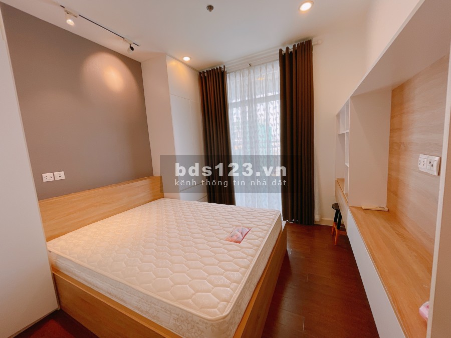 Cho thuê The Prince, 2 phòng ngủ, 71m2 giá 15 TRIỆU/tháng full nội thất tại Phú Nhuận