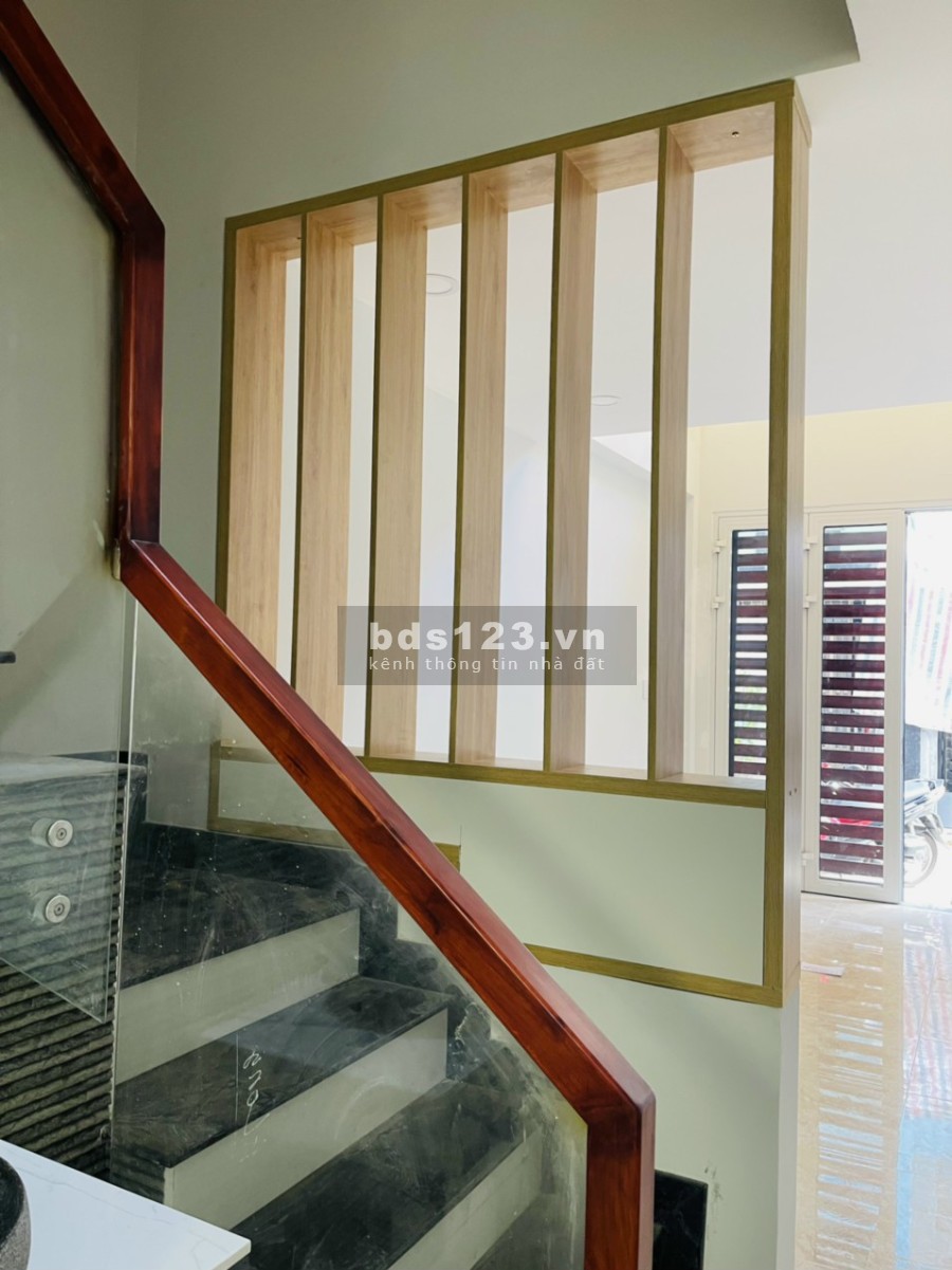 Hẻm xe hơi trung tâm Quận 10, 45m2 3.6x12.5, 5 tầng nhà mới đẹp hẻm 6m hiếm, chỉ 9.3 tỷ TL