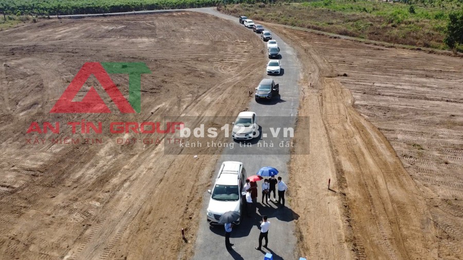 Bán đất ONT đường nhựa, giá đầu tư f0 giá bán chỉ 1.78 triệu/m2, khu dân cư đông đúc
