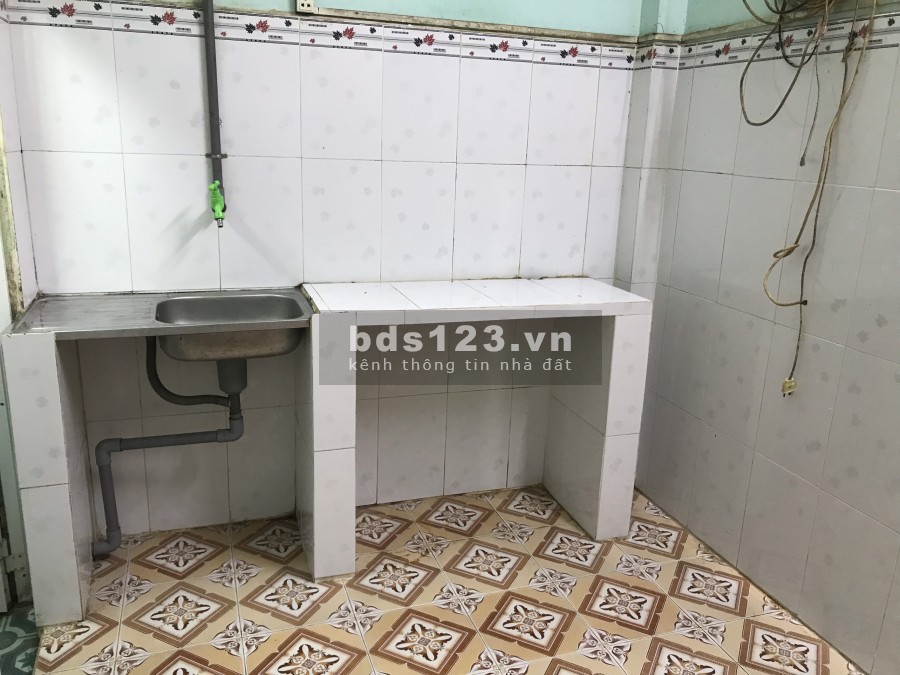 Phòng trọ 16m2 (hỗ trợ mùa dịch) đường Bình Đông Quận 8 có camera an ninh và vệ sinh riêng
