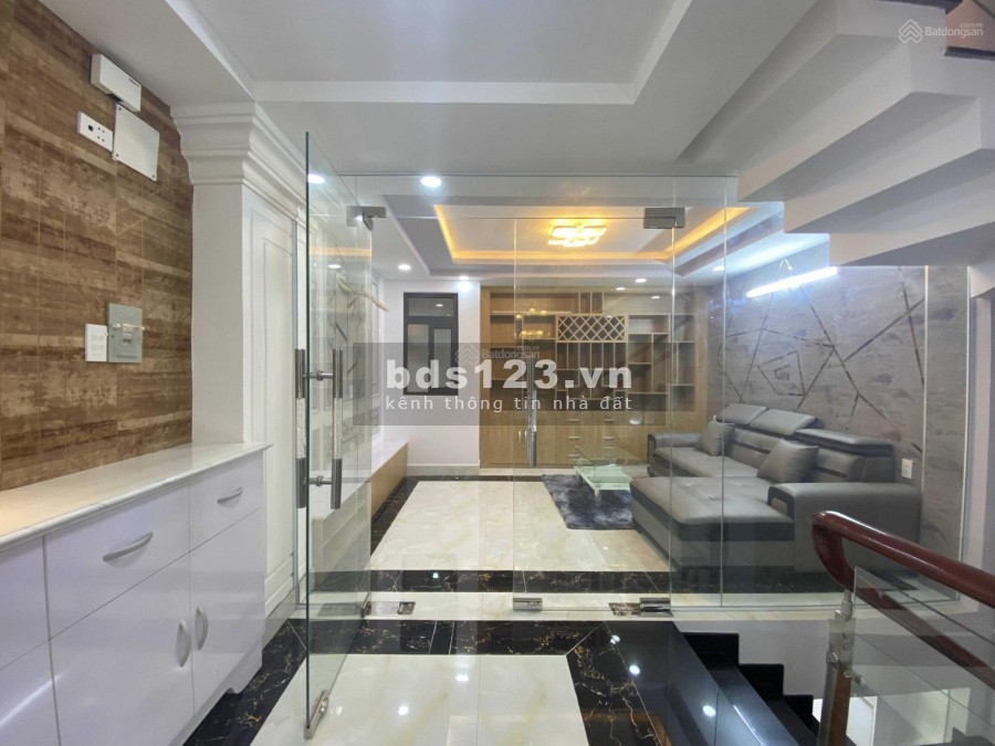 Cần bán nhà cực hiếm phân lô Nghĩa Đô 45m2 6 tầng giá nhỉnh 9 tỷ