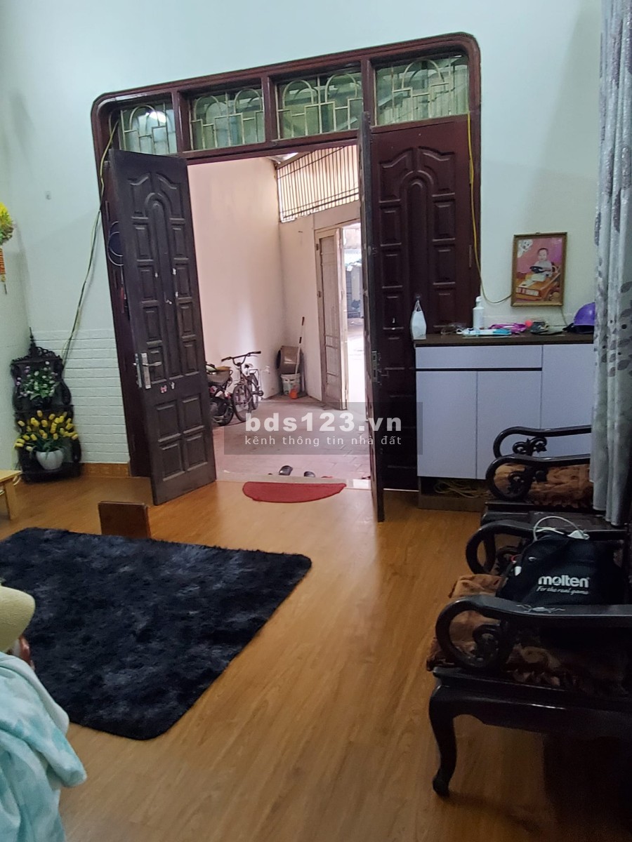 Bán nhà nguyên căn Mễ Trì Thượng ô tô tải đỗ cửa lô góc diện tích 55m2, 3 tầng đúc, giá 5.5 tỷ