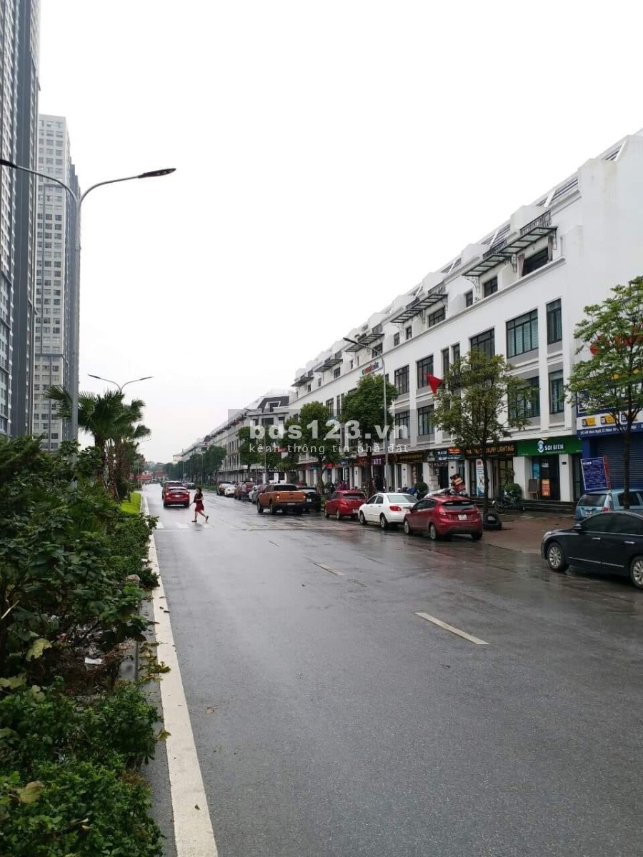 Bán nhà nguyên căn Hàm Nghi gần Vinhomes Gardenia dtsd 64m2, 4 tầng đúc, giá 5.6 tỷ