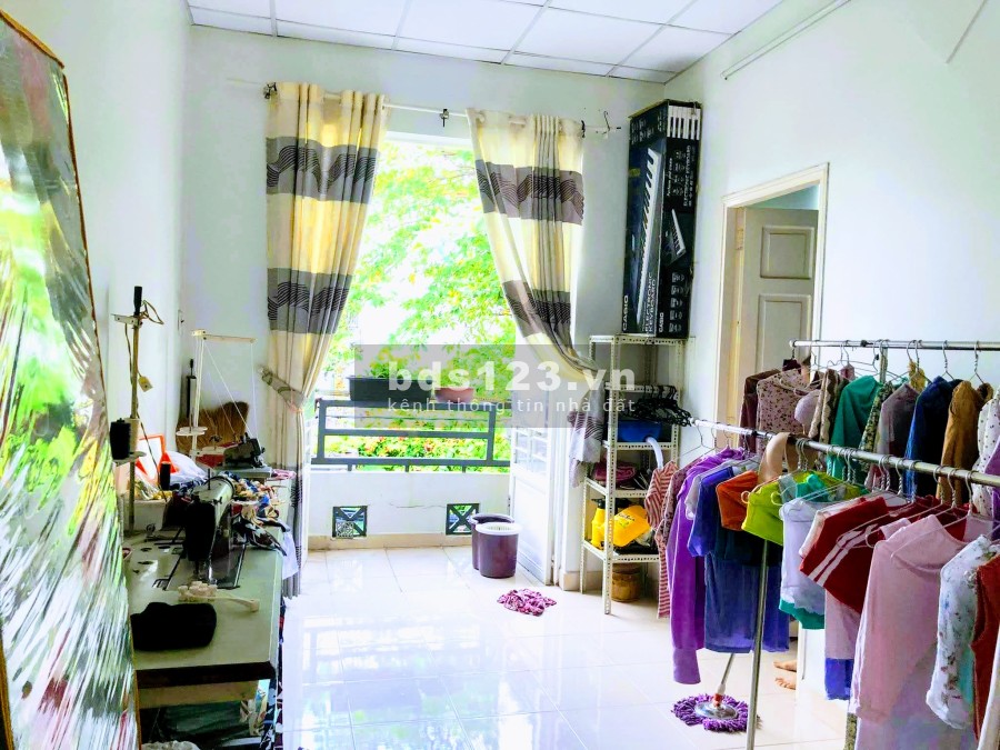 Bán nhà Quận Gò Vấp phường 8, Cây Trâm, HXH, dtsd 76M2, 3 tầng, ngang 5.5m, giá chỉ 5 Tỷ