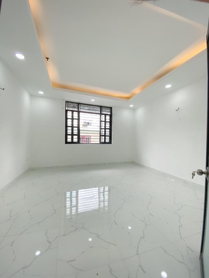 Bán nhà Lạc Long Quân quận Tân Bình liên hệ 0938500970 đúc bê tông cốt thép kiên cố