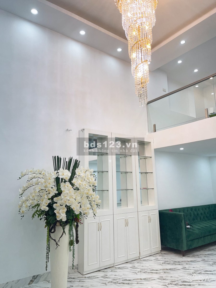 Chính chủ cần bán nhà phố Láng Hạ Đống Đa, dtsd 46m2, 4 tầng mặt tiền 6m, giá 6.3 tỷ
