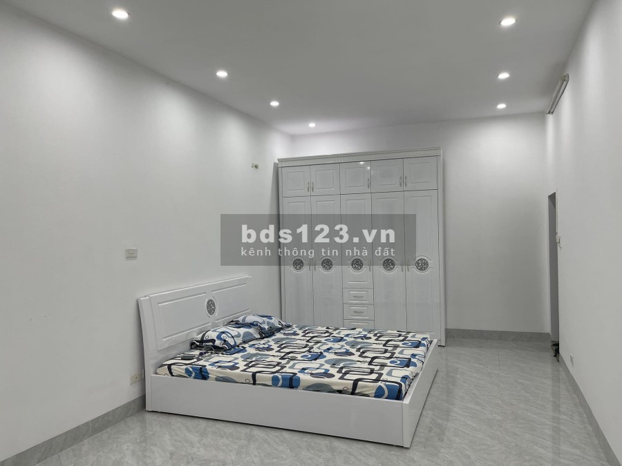 Chính chủ cần bán nhà phố Láng Hạ Đống Đa, dtsd 46m2, 4 tầng mặt tiền 6m, giá 6.3 tỷ