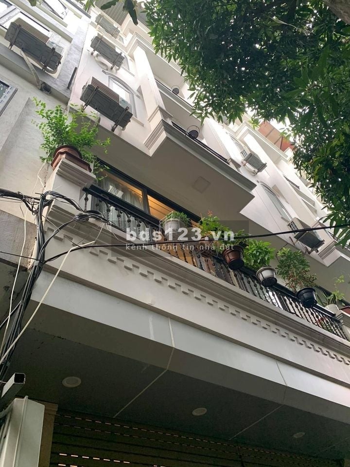 Bán nhà Nguỵ Như Kon Tum, Thanh Xuân, 100m2, giá 24.5 tỷ, 4 tầng, mt 6m, cho thuê 40 triệu