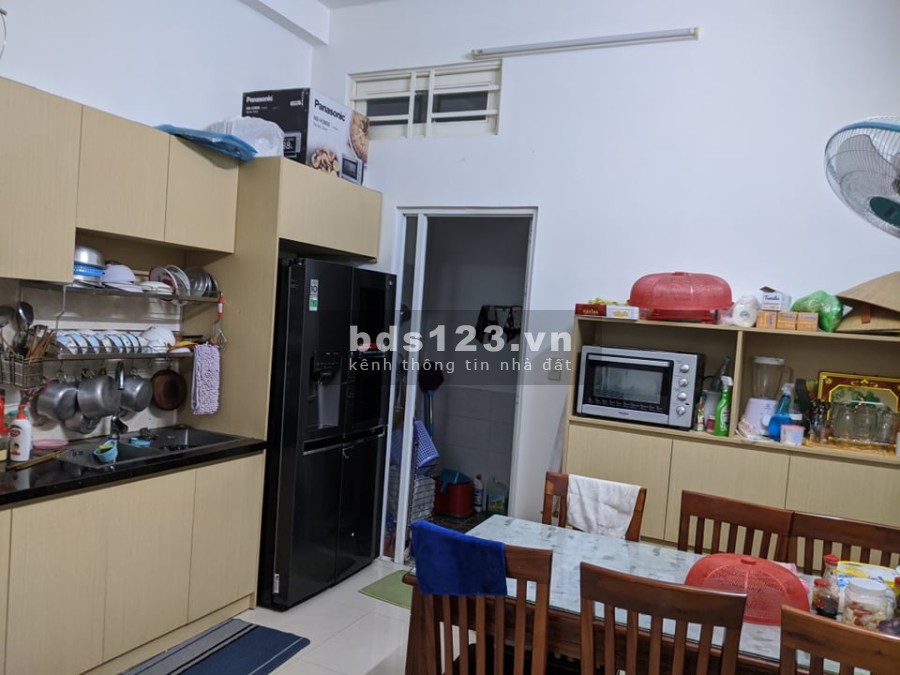 Nhà mới xây 3 tầng hẻm xe hơi đầu đường Nguyễn Súy giá bán chỉ 5,5 tỷ sổ chính chủ