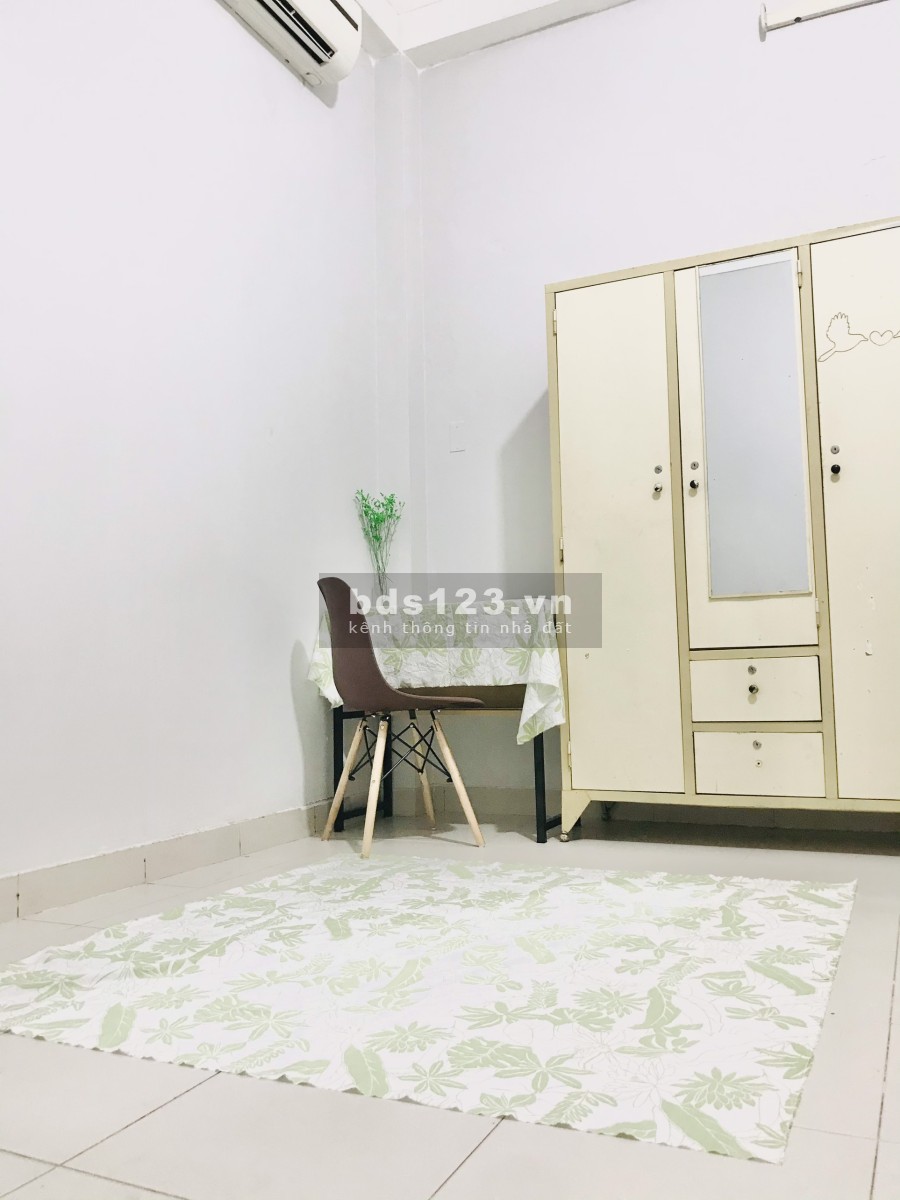 Phòng Gần Sân Bay, đầy đủ nội thất, miễn phí nước, nét, lì xì 50% TẾT, giá 3tr8