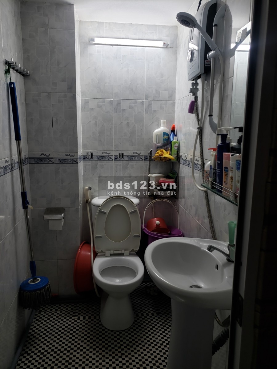 Bán nhà hẻm xe ba gác, HTP, p TTĐ, Quận 7. Đối diện cầu Tân Thuận qua Quận 4 chỉ 2 phút