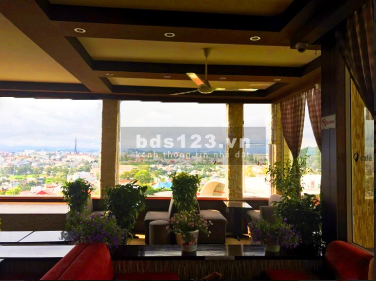 Cho thuê mặt bằng kinh doanh lâu dài liên hệ 0918438643, giá 40 triệu/tháng, khu dân cư đông đúc