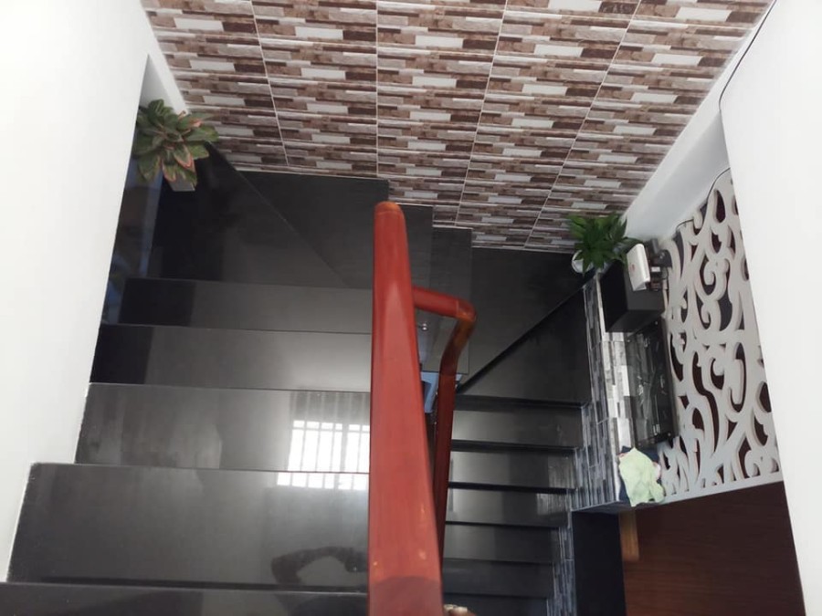 Bán nhà Đoàn Văn Bơ, phường 16, Quận 4 giá bán 5.5 tỷ liên hệ 0899504815 2 tầng đúc kiên cố