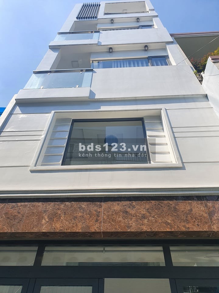 Bán nhà nguyên căn mới đẹp hẻm xe hơi đường Thích Quảng Đức, Phú Nhuận, giá rẻ 9 tỷ
