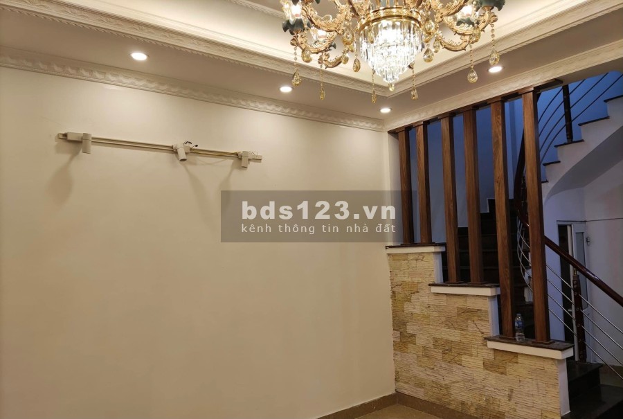 Siêu phẩm Đông an đường mới rộng 10m vỉa hè 5m kinh doanh vô địch, giá 70 triệu/m2