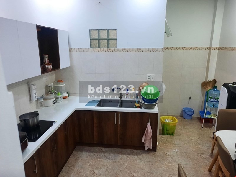 Bán nhà Khu phân lô K300, Tân Bình giá bán chỉ 5 tỷ 500 khu vực hiếm nhà bán dtsd 35m2