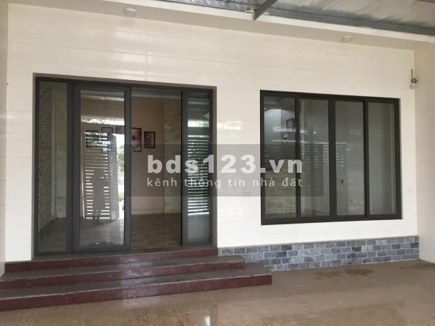 Bán nhà 2 tầng mặt đường Thăng Long, đối diện bến xe Bắc Vinh liên hệ 0968563877