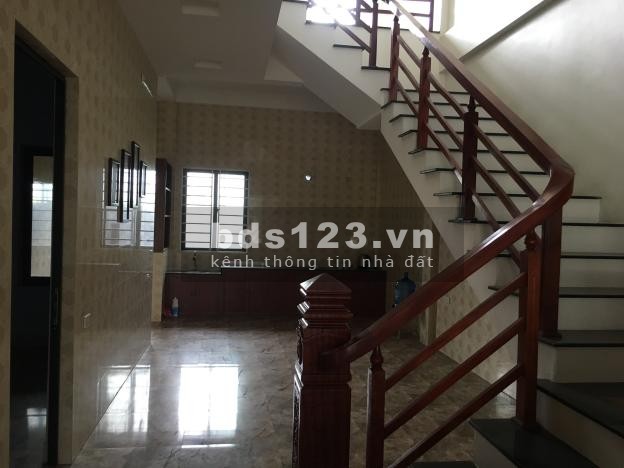 Bán nhà 2 tầng mặt đường Thăng Long, đối diện bến xe Bắc Vinh liên hệ 0968563877