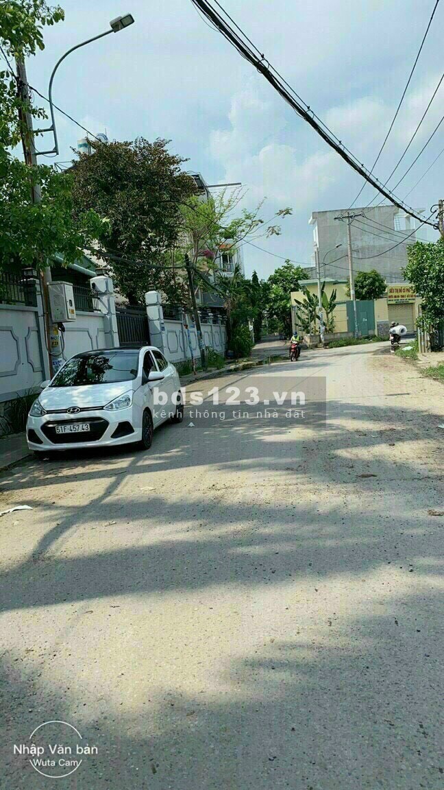 Bán lô đất 61m2, hẻm 185 Ngô Chí Quốc, P. Bình Chiểu, TP. Thủ Đức. Giá 2.50 tỷ.