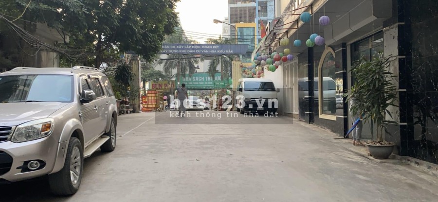 Phân lô ô tô tránh Ba La (Tổ dân phố 1 Khu TT xây lắp điện 1) dtsd 44m2 đất giá bán 3.95 tỷ