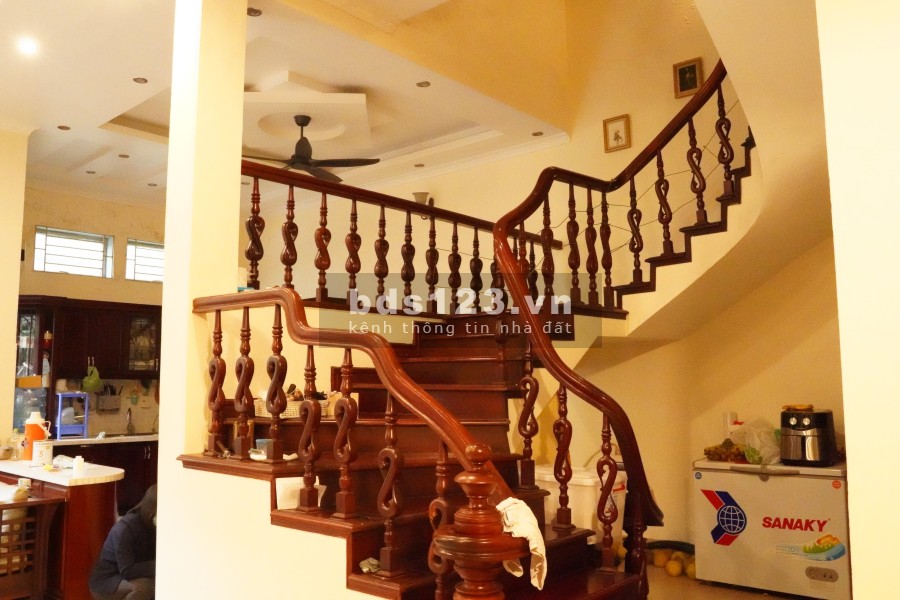 Bán nhà Biệt thự liên kề, Nam Từ Liêm, Chính chủ, diện tích 145m2 giá 31 tỷ, xem nhà ngay