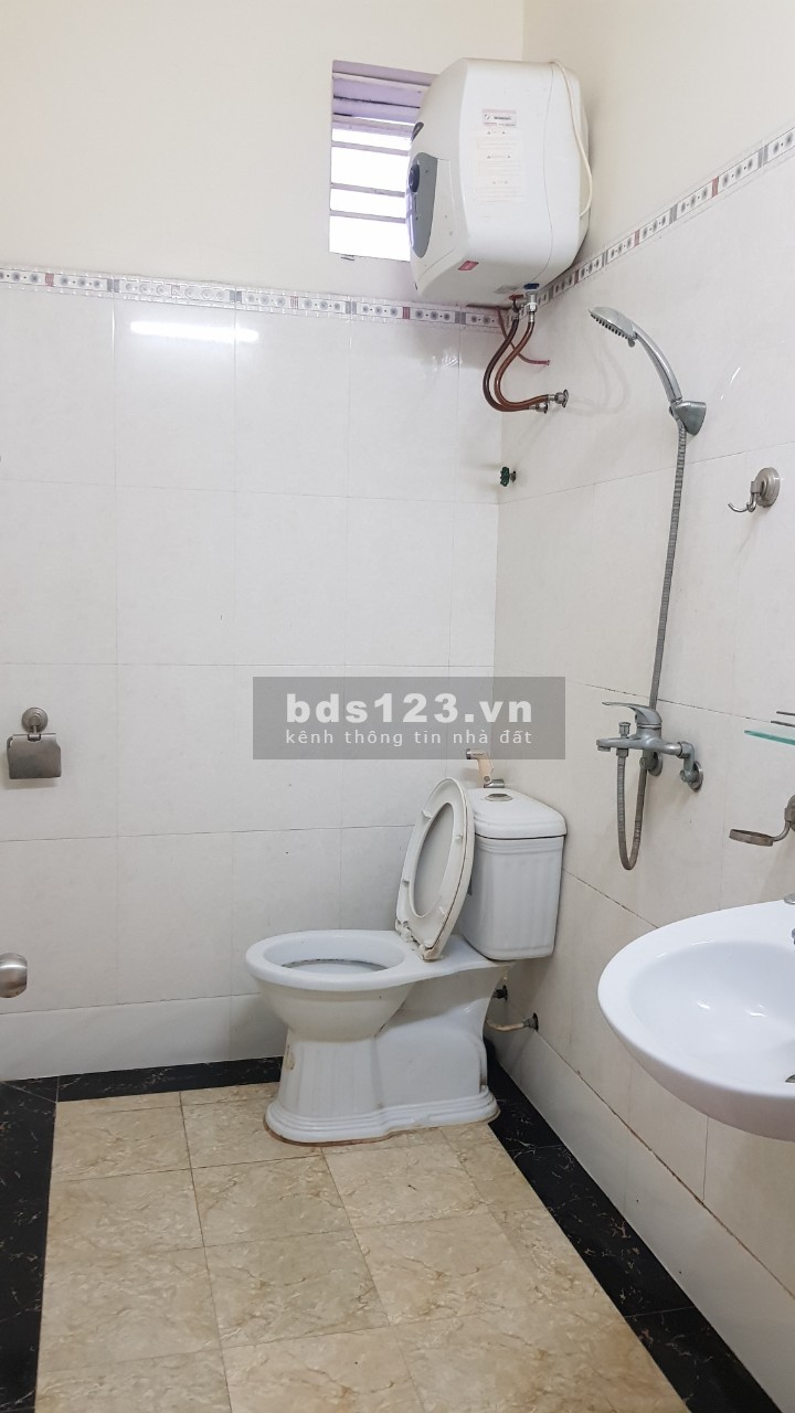 Bán Nhà 3 Tầng Đường 633 Thiên Lôi, Vĩnh Niệm, Lê Chân, Vị Trí Đẹp, 3.6 tỷ 64m2