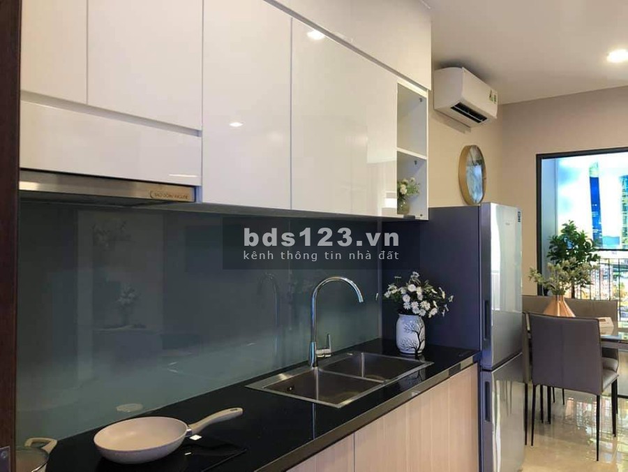 Bán nhà hẻm xe hơi đường Hoàng Hoa Thám, Phú Nhuận, 20m r mặt tiền 4 lầu, giá 6.9 tỷ, thương lượng