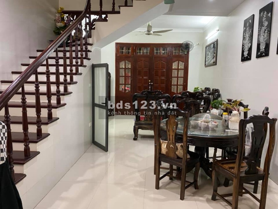 Bán nhà nguyên căn Thái Thịnh, Quận Đống Đa, diện tích sử dụng 54m2 giá bán chỉ 9.2 tỷ