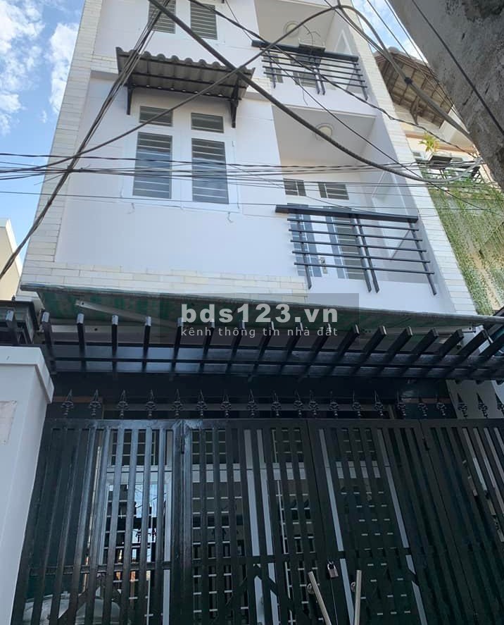 Nhà mới, 3 lầu, 3PN, 3WC, diện tích sử dụng 40m2, P.Phú Thuận, Quận 7, giá bán chỉ 3,3 tỷ