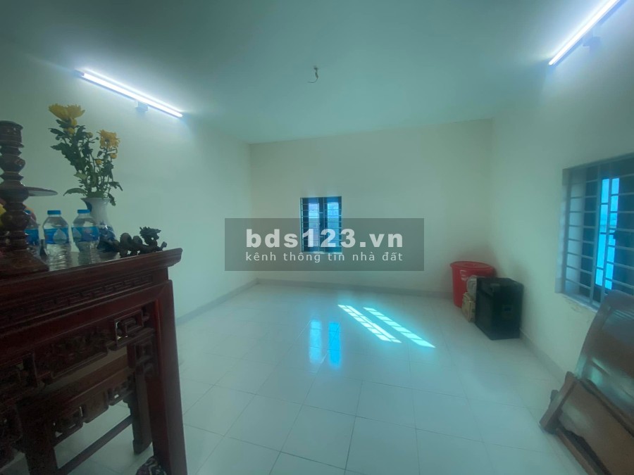 Bán nhà nguyên căn dtsd 100m2 nhà Văn Phú 2 mặt ngõ thông cách 2 nhà ra mặt phố, giá đầu tư