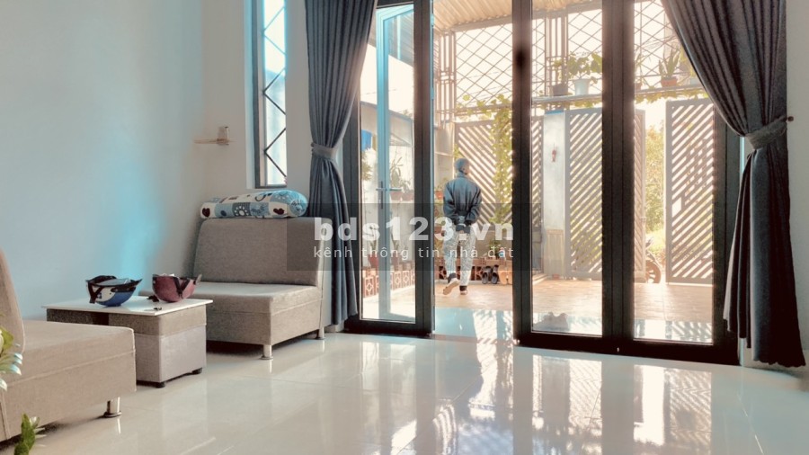 Bán nhà nguyên căn siêu phẩm nhà đẹp hẻm 434 Mon cách ngã tư 434 chỉ 150m, giá tốt