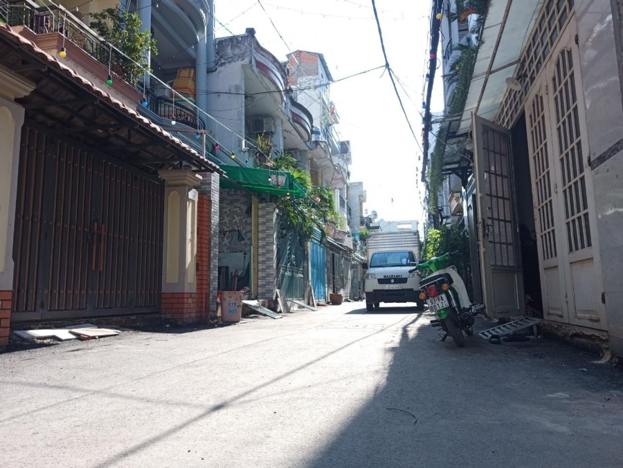 Bán gấp nhà mới Phan Anh Quận Bình Tân 4 tầng diện tích 70m2 giá nhỉnh 4 tỷ, lhcc