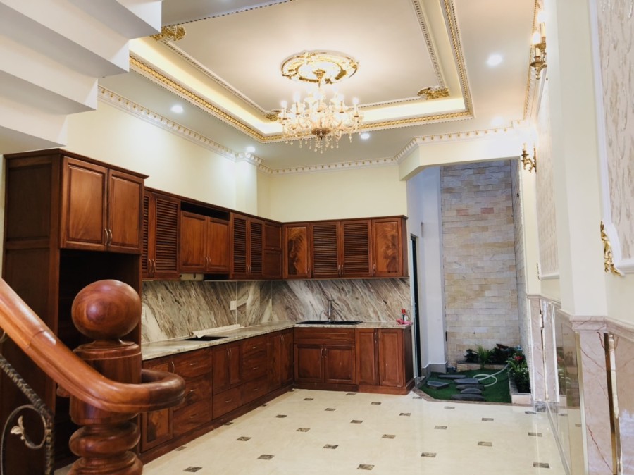 Bán nhà nguyên căn đẹp vào ở liền hẻm đường số 8, Hiệp Bình Phước, Thủ Đức, giá tốt