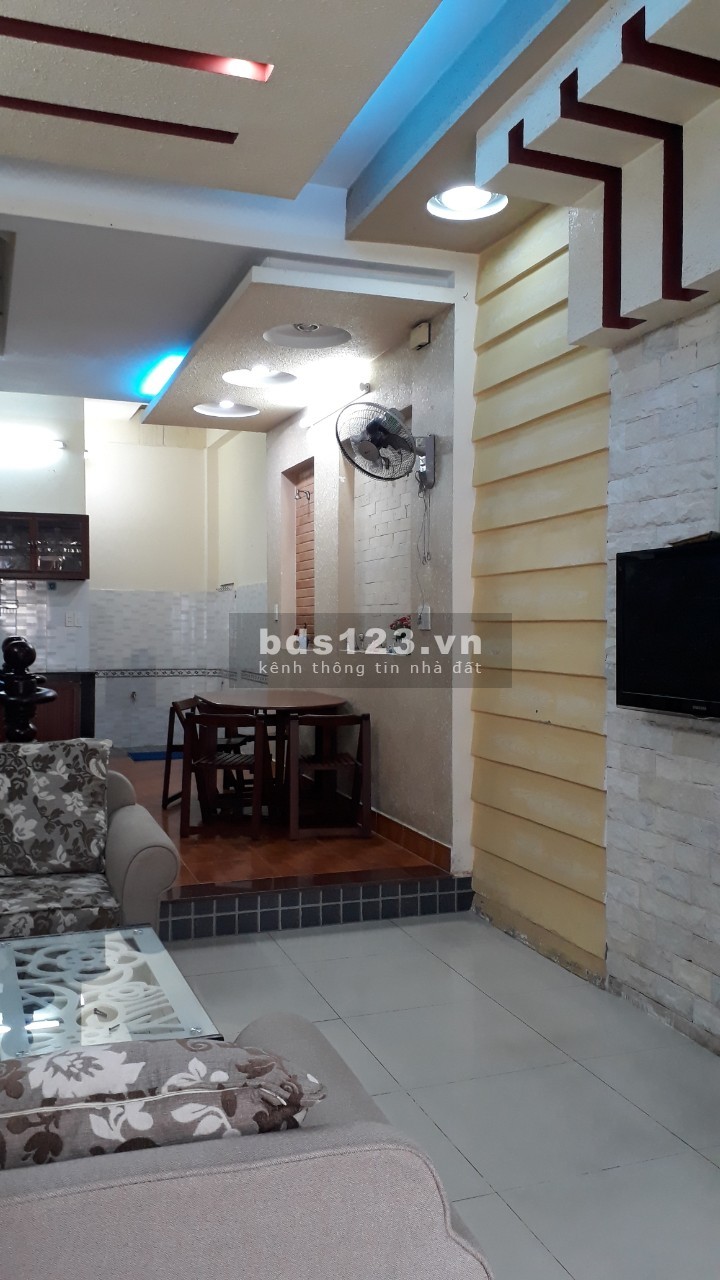 Cho thuê nhà nguyên căn hẻm xe tải đối diện Emart Gò Vấp liên hệ 0355965612
