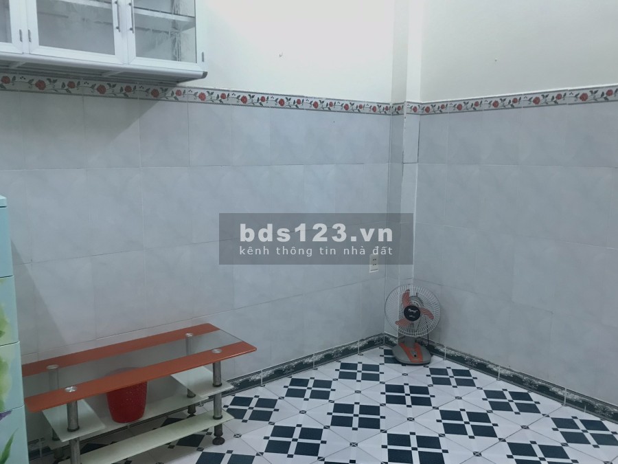 Cho thuê phòng chính chủ 12m2 tại Nguyễn Hồng Đào, phường 14, quận Tân Bình - giá 1tr8