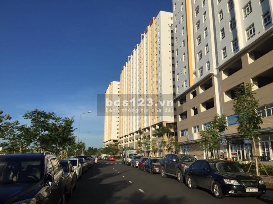Căn hộ cho thuê diện tích rộng 64m2, 2PN, 2WC, full nội thất, thoáng mát, yên tĩnh, lhccc