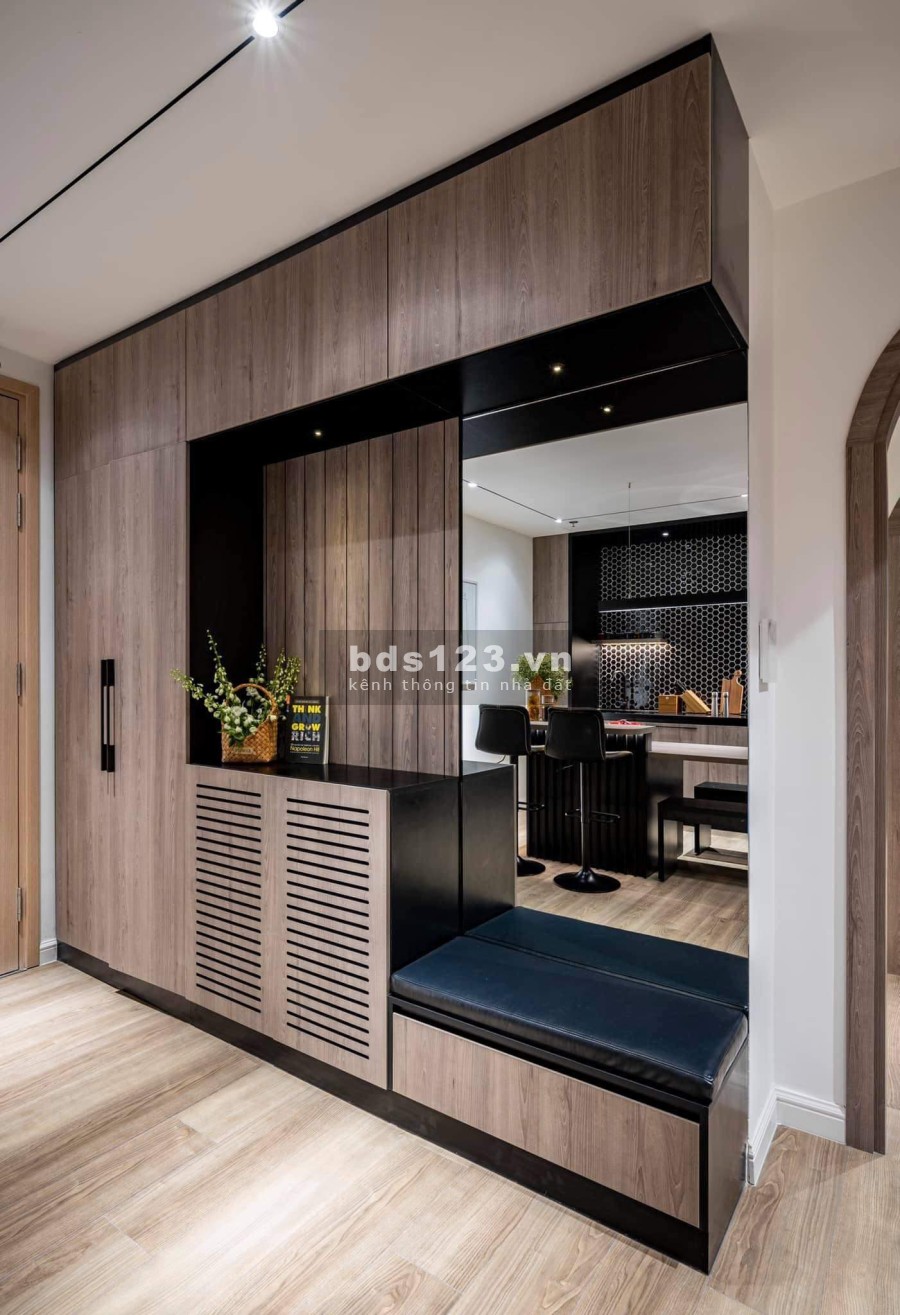 Chủ nhà cần bán nhanh 2 pn tại Palm Height dt 77m2, nhà thô view thoáng, giá 4.1 tỷ, bao hết