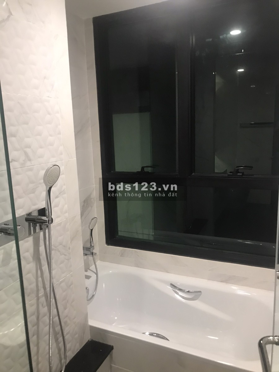 Giá bán mới tại Feliz 1pn 3.85 tỷ, 2pn 6 tỷ, 3pn 7.8 tỷ, 4pn 15.3 ty, bao hết thuế phí, 5% ra sổ