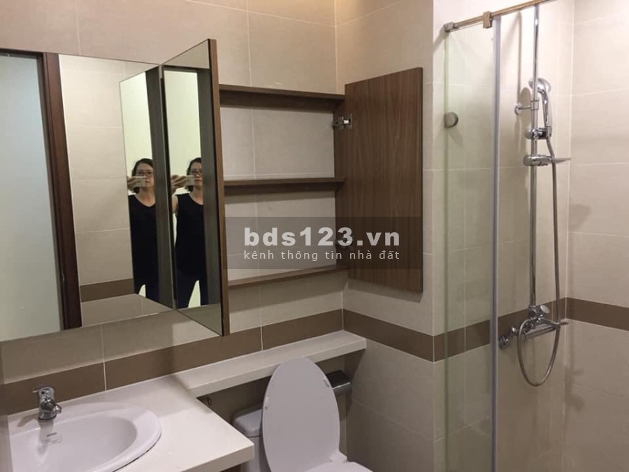 Cho thuê căn hộ 2 pn Tràng An nhận nhà ngay đón tết giá chỉ 12 triệu/tháng tiện ích nội khu đủ