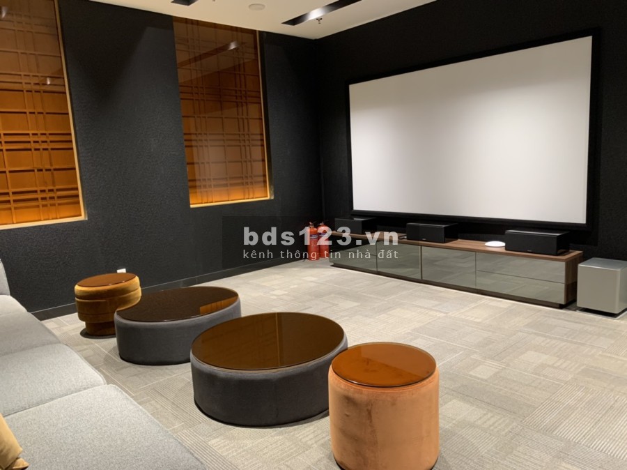 Căn hộ Empire City cần bán. Khu căn hộ sang trọng, thoáng mát. Lh: 0932689228