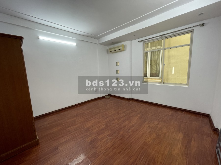 Bán nhà Định Công 5 tầng đẹp, ở luôn 2 thoáng diện tích sử dụng 25m2 giá bán chỉ 2.87 tỷ