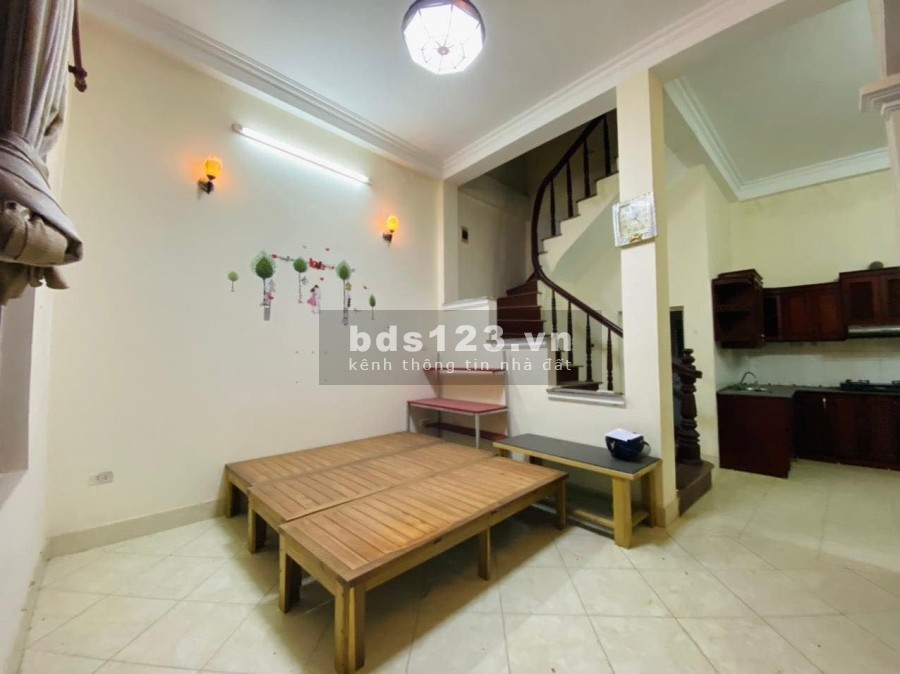 Bán nhà Quang Trung Quận Hà Đông, diện tích sử dụng 48m2 cách 15m, ô tô tránh, khu dân cư