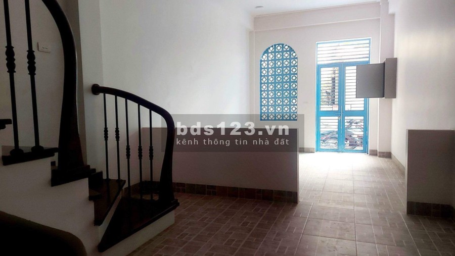 Nhà nguyên căn Ngọc Thuỵ Đẹp như hoa hậu, phong cách trẻ trung, hiện đại, giá tốt